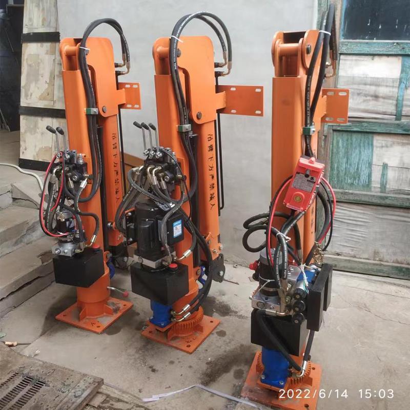 台西乡重汽蓝牌随车吊 3.2吨 国六动力强 液压驱动 农用自卸起重机